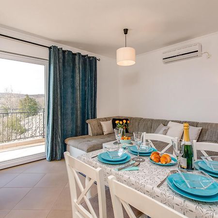 Apartment Soni A4 คิร์ก ภายนอก รูปภาพ