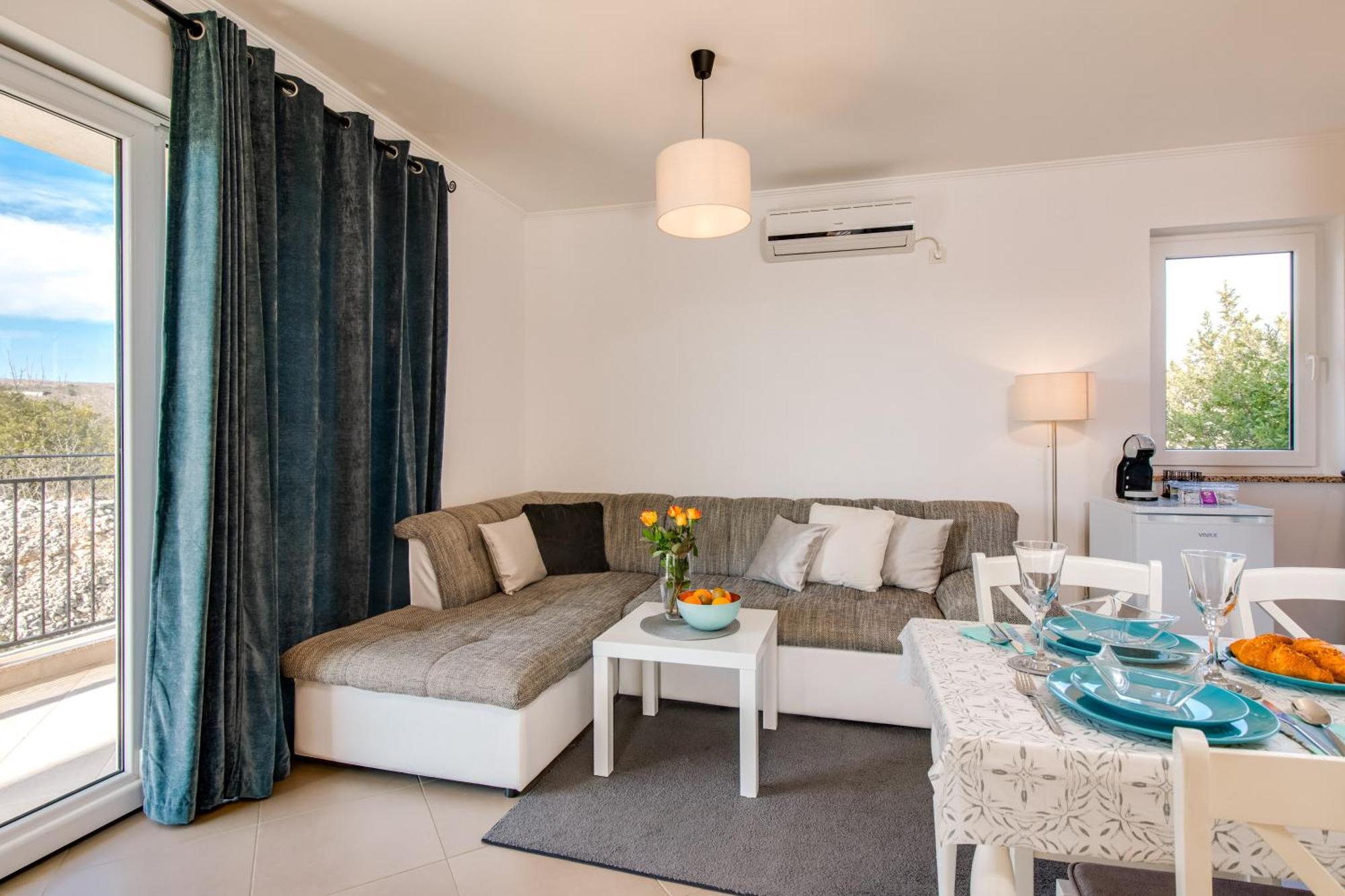 Apartment Soni A4 คิร์ก ภายนอก รูปภาพ