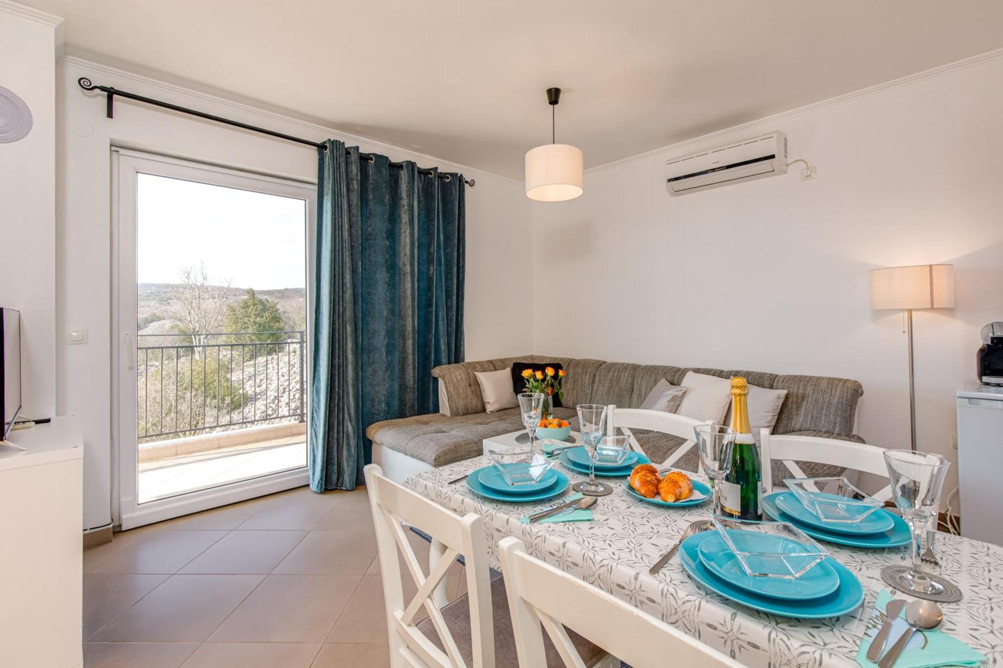 Apartment Soni A4 คิร์ก ภายนอก รูปภาพ
