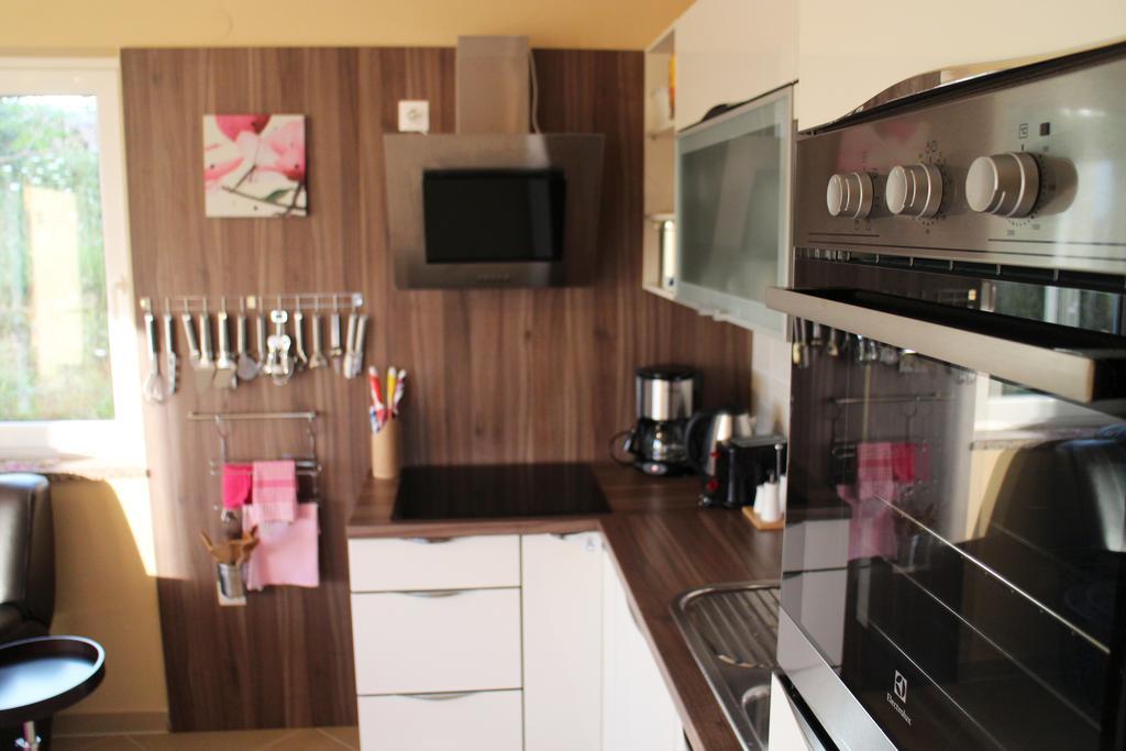 Apartment Soni A4 คิร์ก ภายนอก รูปภาพ