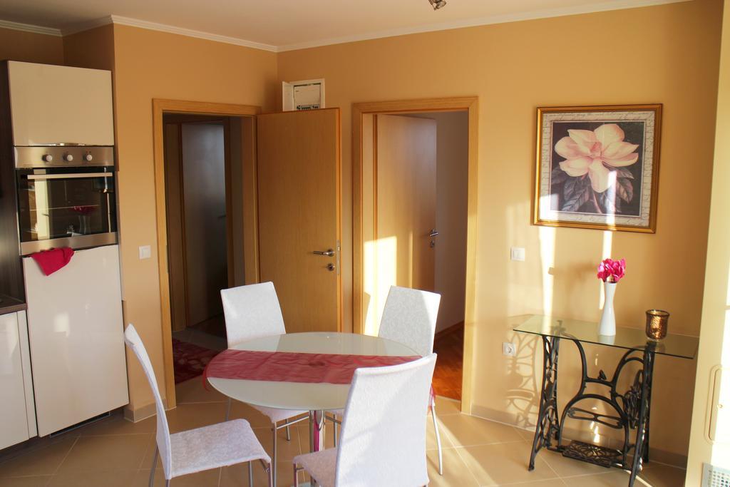 Apartment Soni A4 คิร์ก ภายนอก รูปภาพ