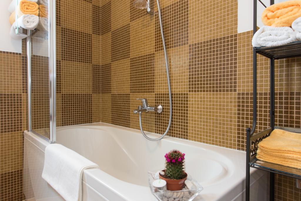 Apartment Soni A4 คิร์ก ภายนอก รูปภาพ